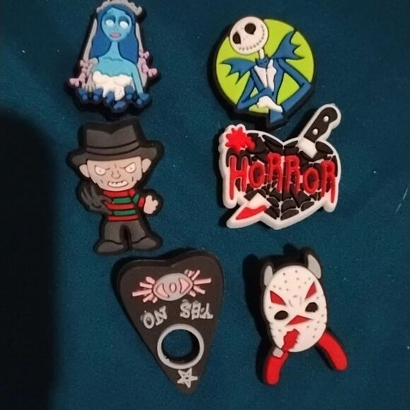 Shoe/croc charms‎ - Picture 2 of 2